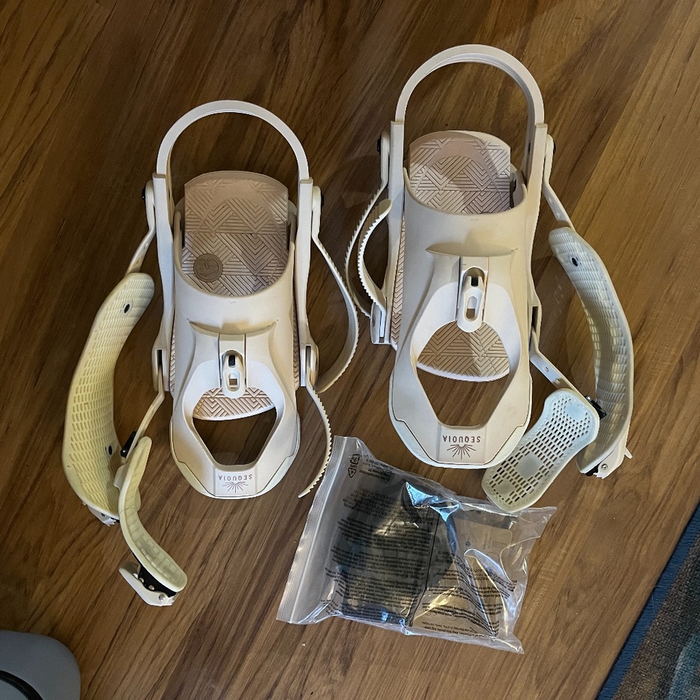 Arbor Sequoia snowboard bindings